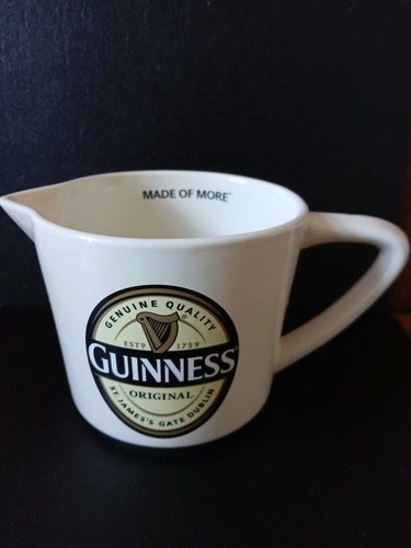 Guinness classic logo water - classic,