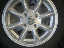 TRIUMPH 2000 STAG set of four 5.5 X 15  SILVER ALLOY WHEELS 