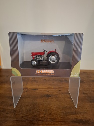 Universal hobbies massey - universal,