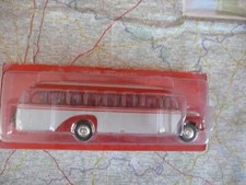 VOLVO B 375 1957 IXO Autocar du Monde  1/43 en blister