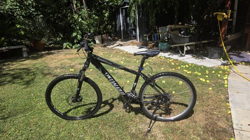 Specialized hardrock sport - specialized,