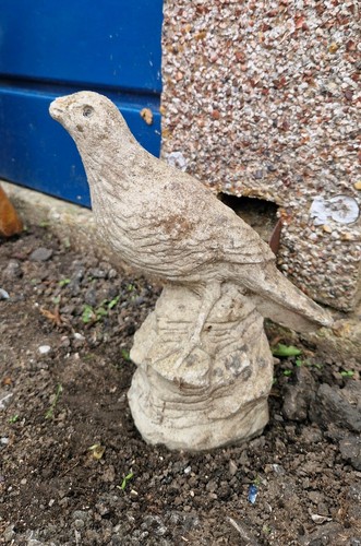 Vintage bird garden ornament - vintage,