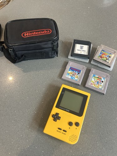 Nintendo pocket gameboy - pocket,