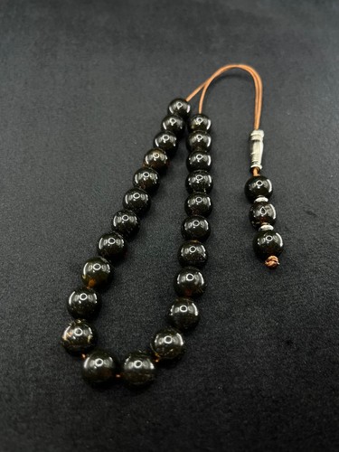 Dark green baltic amber - dark,