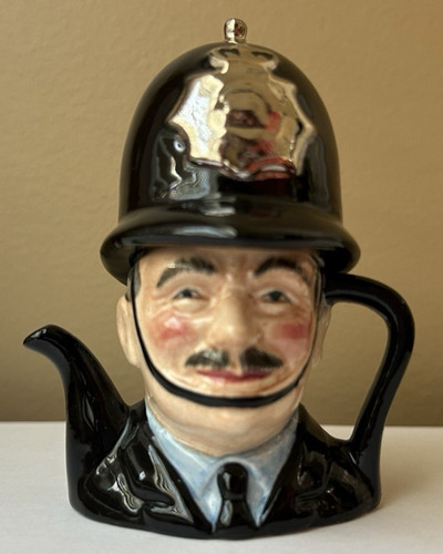 Toby jugs keystone cop artone - toby,