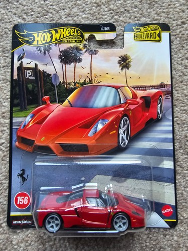 Hot wheels premium - hot,