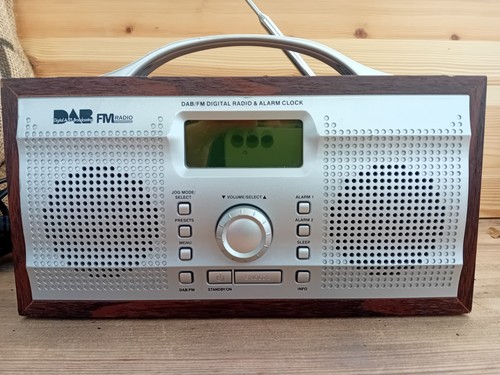 Dab digital radio and alarm - dab/fm,