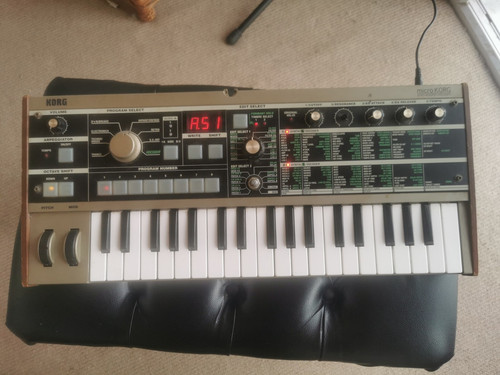Korg microkorg synthesizer - korg,