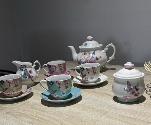 Accessorize tea set complete - tea,