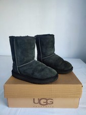 ⭐UGG Australia Classic II