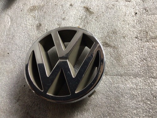 Audi grille badge 3a0 - 3a0, 601