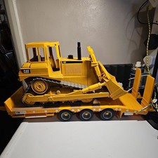 Bruder U02422 CAT Bulldozer