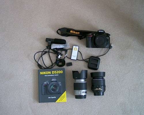 Nikon d5200 1mp dslr camera - nikon,