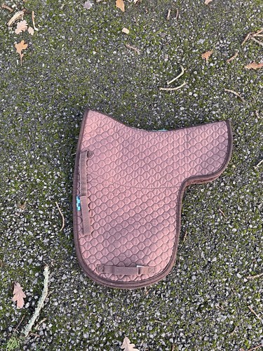 Medium brown nuumed wool - nuumed, 1/2