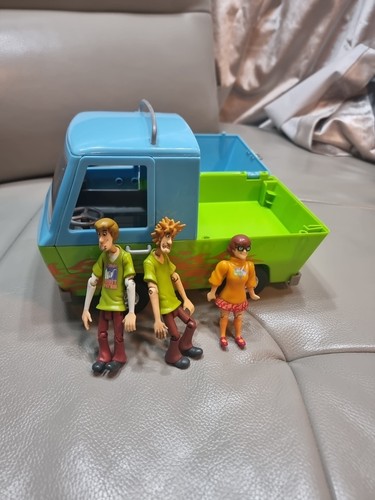 Scooby doo racing machine - doo,