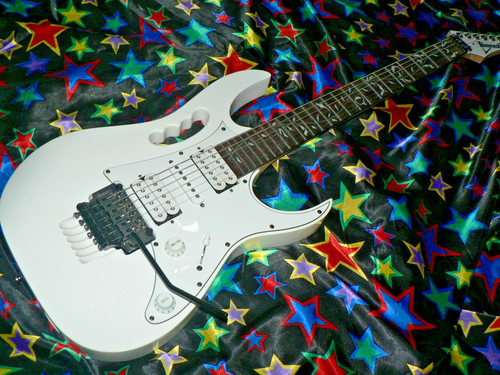 Awesome ibanez jemjr steve - awesome,