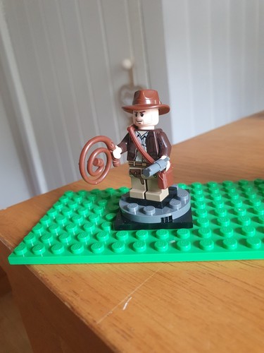 Lego indiana jones minifigure - ,