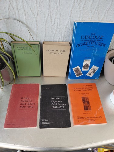 Old cigarette card collecting - old,
