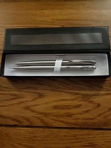 Vintage parker insignia - vintage,
