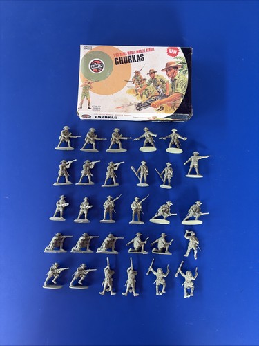 Airfix toy soldiers boxed - toy,