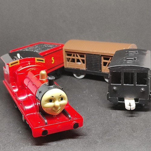 Tomy trackmaster james - tomy,