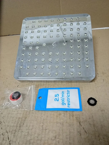 Square rainfall shower head - square,
