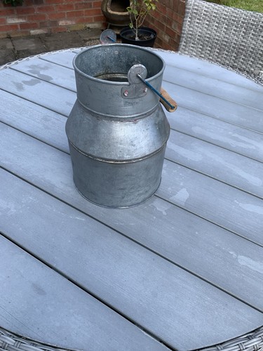 Small milk churn - milk, with