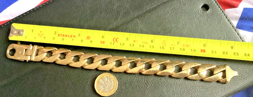 Heavy 9ct yellow - heavy, gold