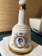 Wade Decanter Bell’s Old