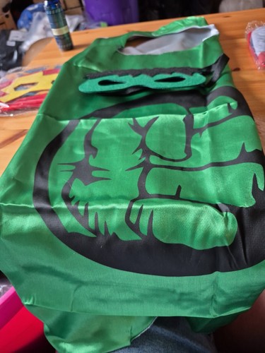 Childs hulk cape and - cape, mask