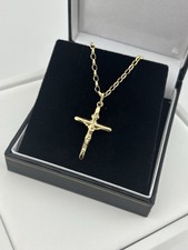 9ct Yellow Gold Crucifix Cross