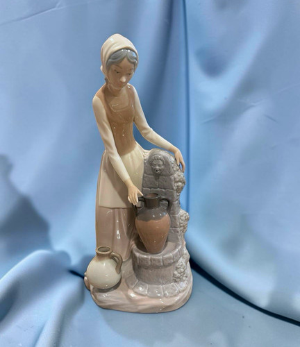 Lladro nao lady girl - girl, the