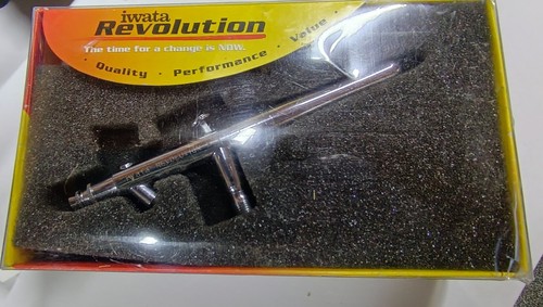 Iwata revolution bcr airbrush - revolution,