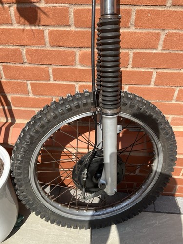 Yamaha dt125lc 10v front - 10v,