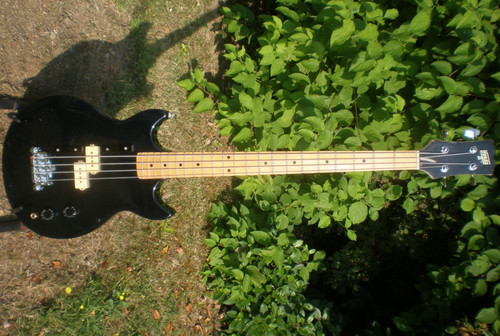 Vintage hondo bass guitar - ii,