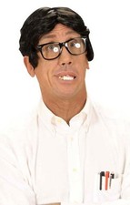 WHITE TEETH AND SINGLE GOLD