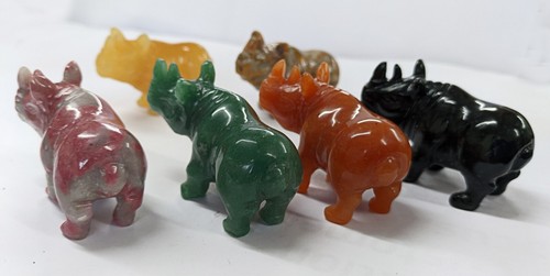 Rhino hand carved gemstone - rhino,