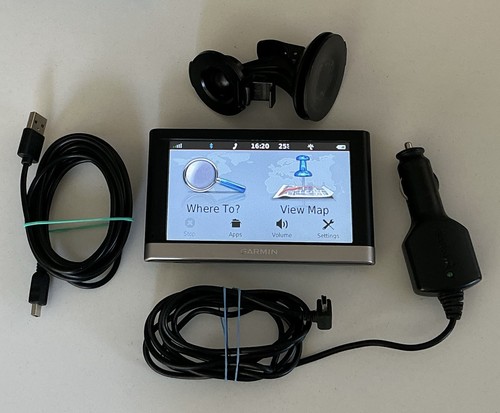 Garmin nuvi 2597lm sat nav - garmin,