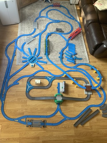 Tomy thomas toy train - toy, set