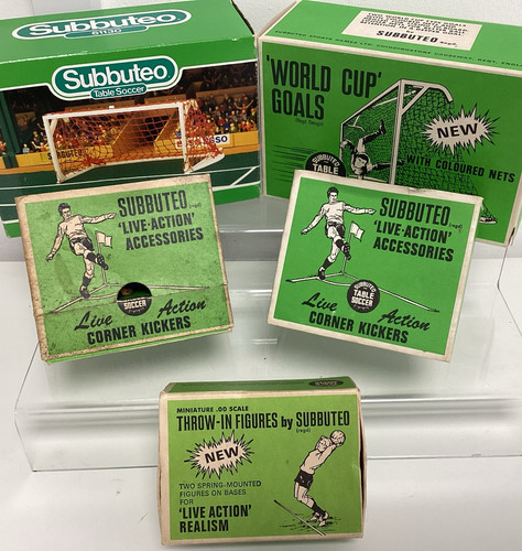 Subbuteo job lot x c131 - lot:, 2