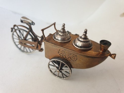 Ice cream bike miniature - cream,