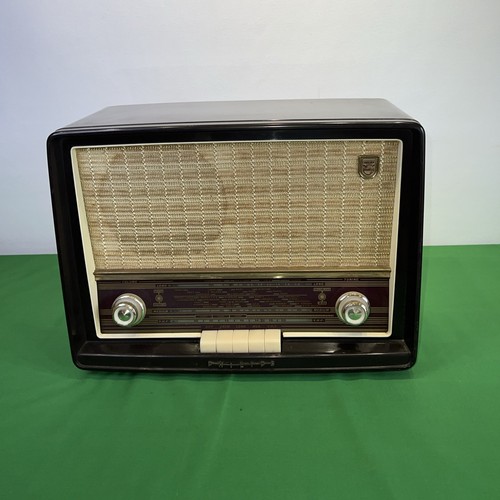 Vintage philips radio - vintage,