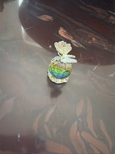 Exquisite metal butterfly moth - exquisite,