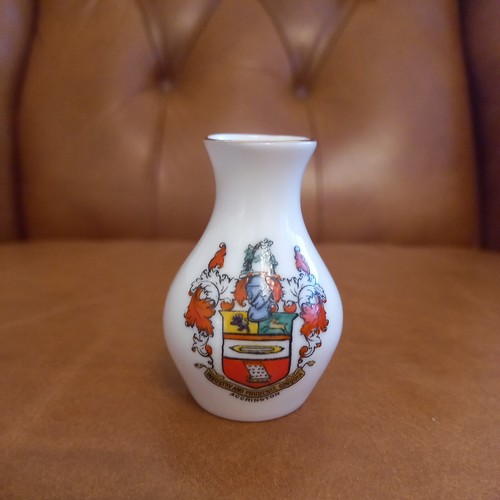 Goss crested china model - wh,