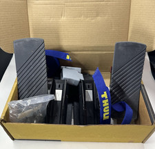 Thule 874 Kayak Saddles Carrier w/ Straps – Rowing Shells Sailboards