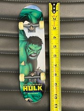 Hulk Tech Deck Style Handboard Mini Skateboard Toy  MARVEL HULK Graphic