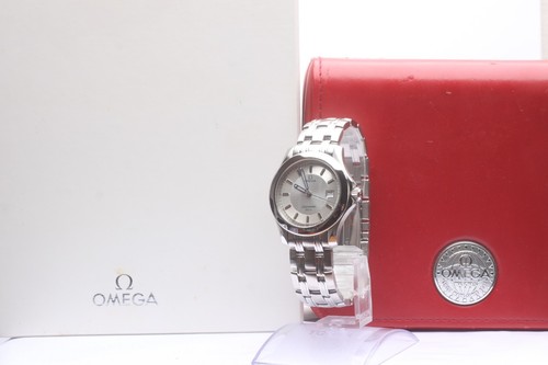 Near mint w - mint+++, omega