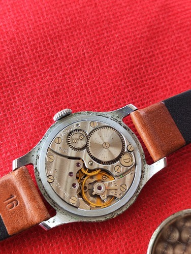 Vintage pobeda military style - pobeda,