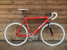 Dolan red pre cursa track bike