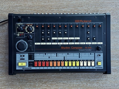 Roland 808 rhythm - tr-808, composer